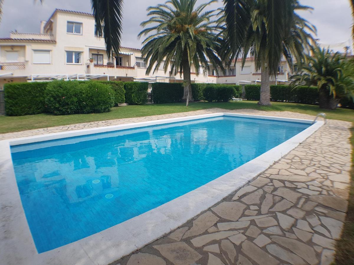 Puerto Rico 6 Apartment Empuriabrava Exterior photo